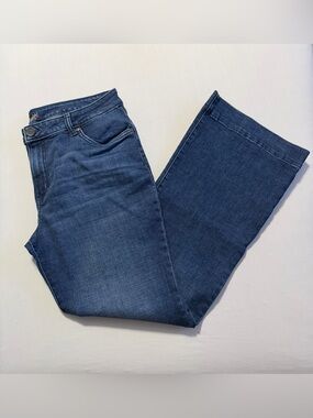 Wrangler Women's Indigo Wide Leg Jeans